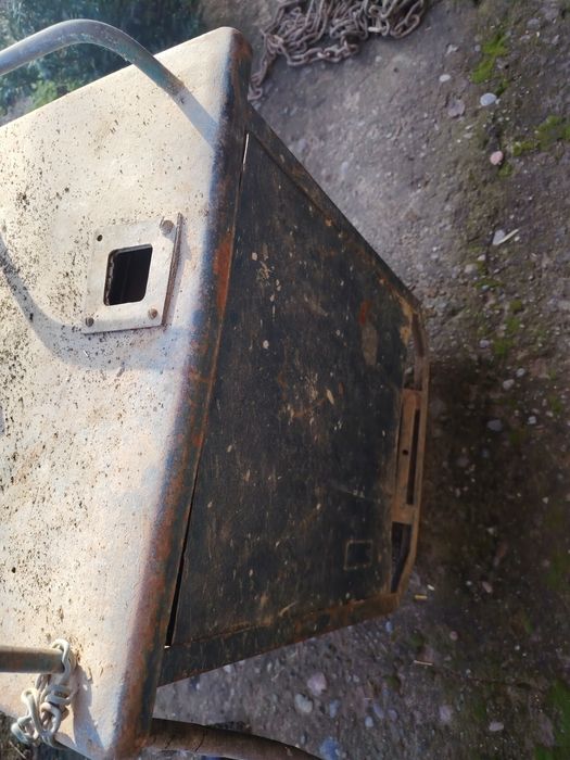 Svarka aparat sotiladi