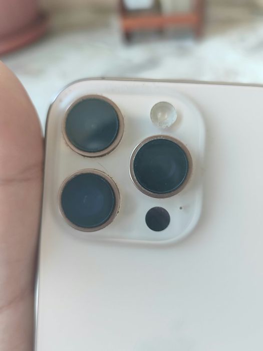 Iphone 16 pro Перфектен