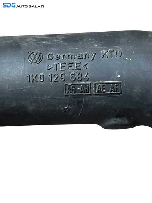 Furtun Conducta Tub Tubulatura Racord Admisie Aer Volkswagen Golf Plus 1.6 FSI BSF CCSA 2004 - 2014 Cod 1K0129684AG 1K0129684AH 1K0129684AE [C4127]