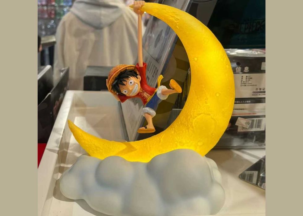 Фигурка-светильник ван-пис