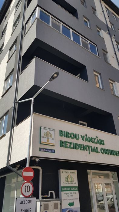 Proprietar închiriez studiou