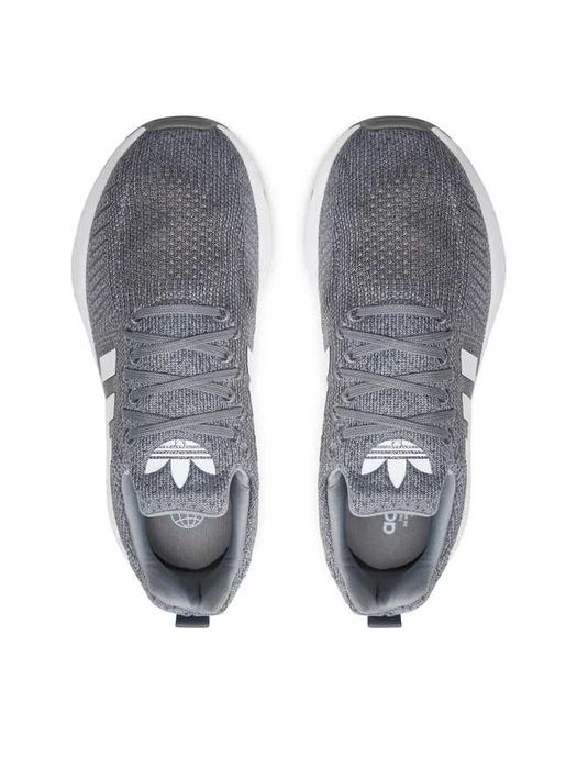 Оригинални мъжки обувки ADIDAS  SWIFT RUN 22  размери 42 -46 2/3