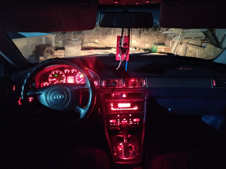 Продам Ауди А6 на бодром ходу