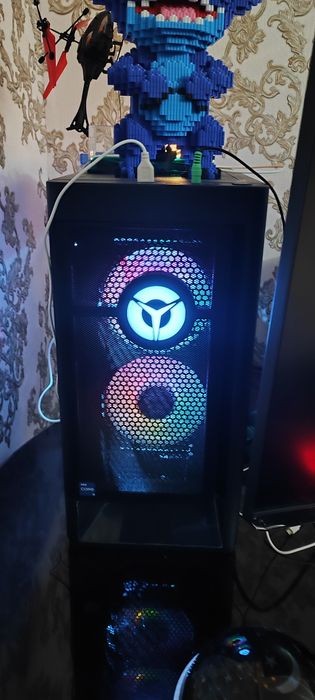 Продаётся компьютер