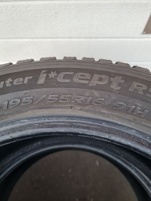 Зимни гуми 2 броя HANKOOK Winter Icept RS2 195 55 R16 дот 3721