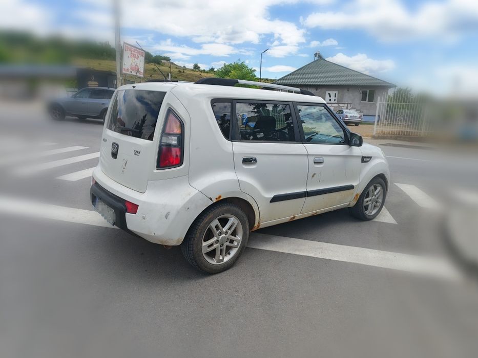KIA Soul 2011 — imagine 2