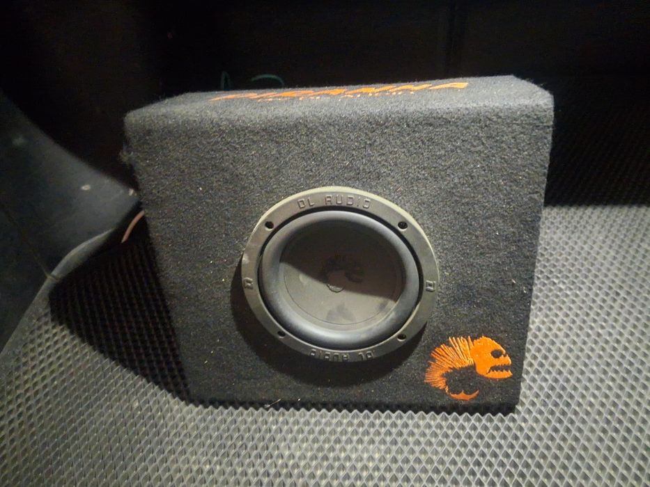 Продам сабвуфер DL Audio Pirahna