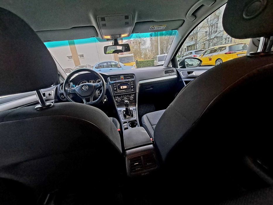 Golf 7 FL, 2019, usor avariat, stare buna in rest, intretinut