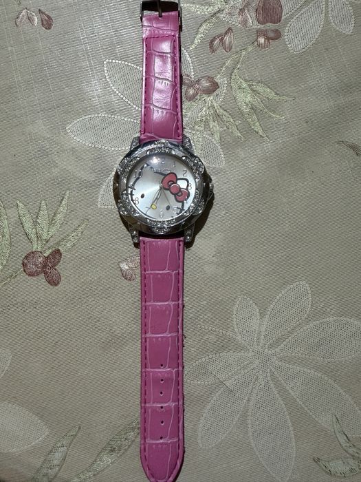 Часовник Hello Kitty