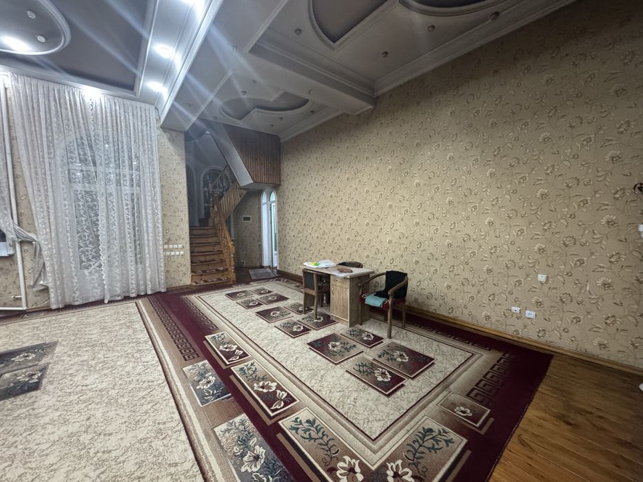 Мирзо-Улугбекский район улица Газалкент 3.7 моток участко