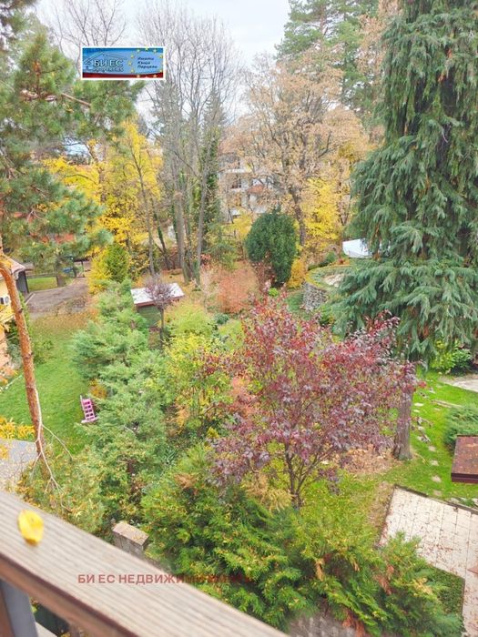 Дава се под наем Тристаен апартамент в София, Бояна - 100 кв.м за 1196.97 € - Снимка #16