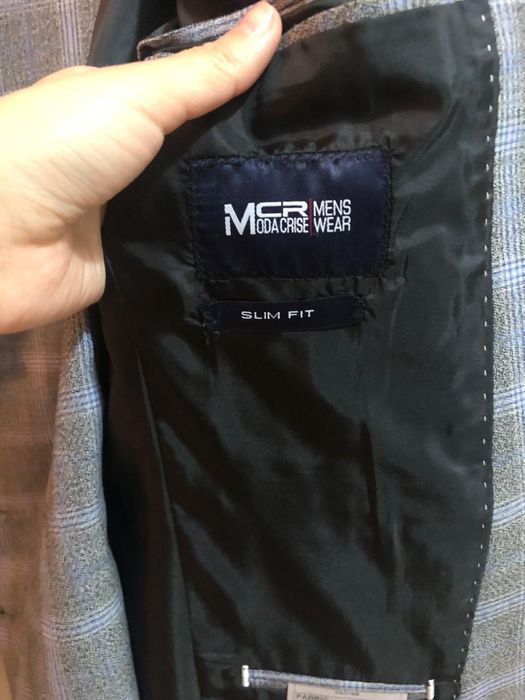 Костюм-тройка. Серый в клетку