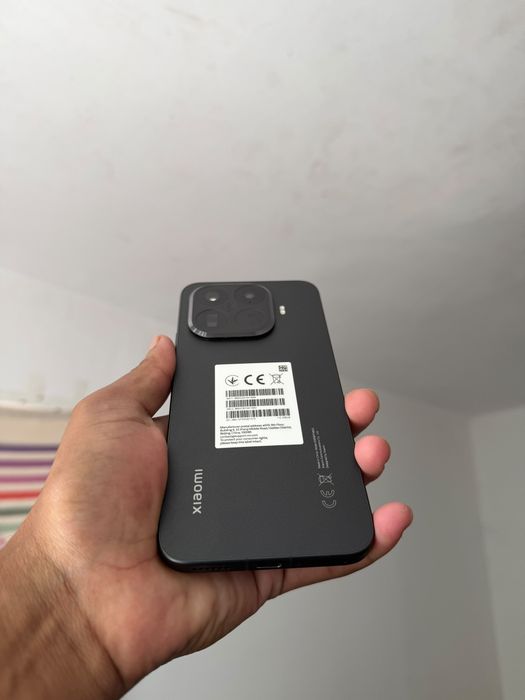 Xiaomi 15T Pro Black 12GB RAM 256GB – Ca Nou, Cutie Originală