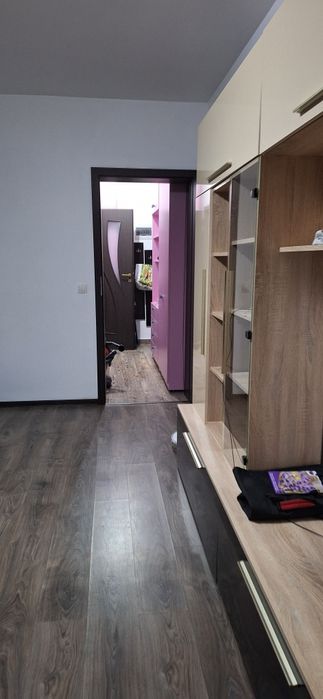 Proprietar închiriez garsonieră