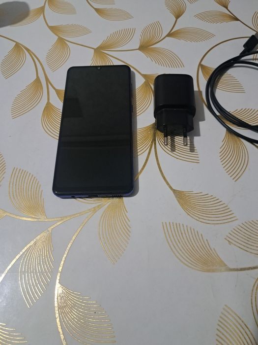 Продам Samsung a31