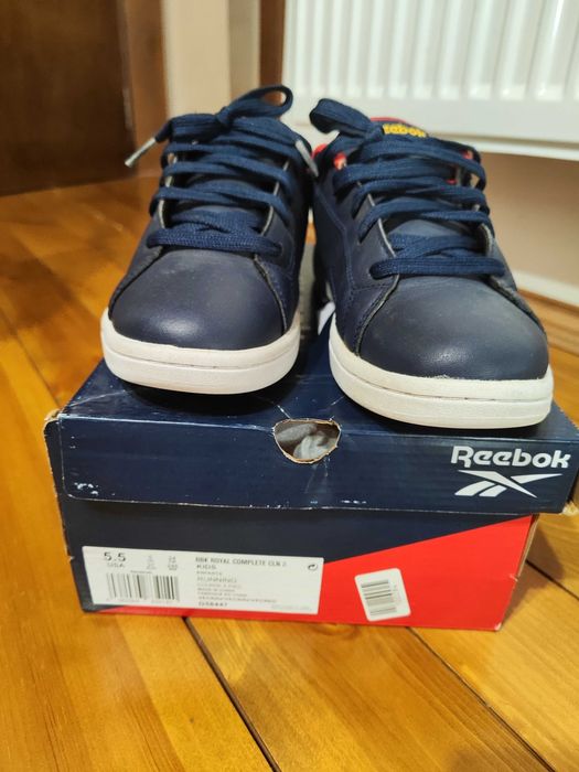 детски сникъри Reebok