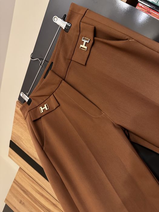 Елегнтен панталон в кафяво Junona