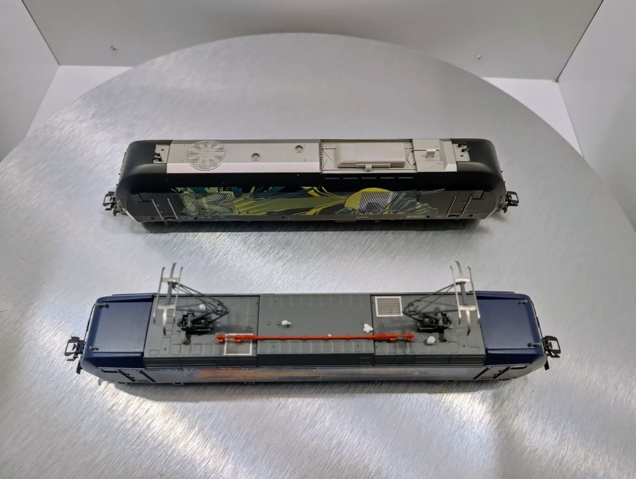 Locomotive trenulet electric Superman Edition