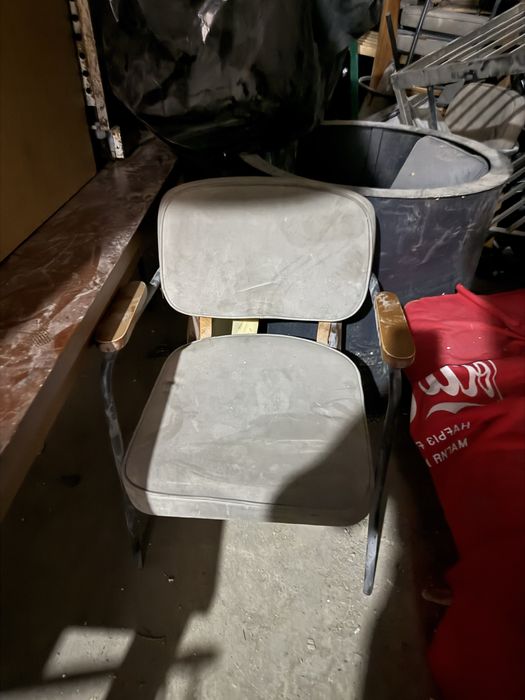 Продается Стульчики бу