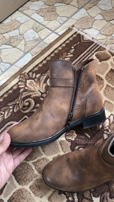 Пролам полусапожки в отличном состоянии