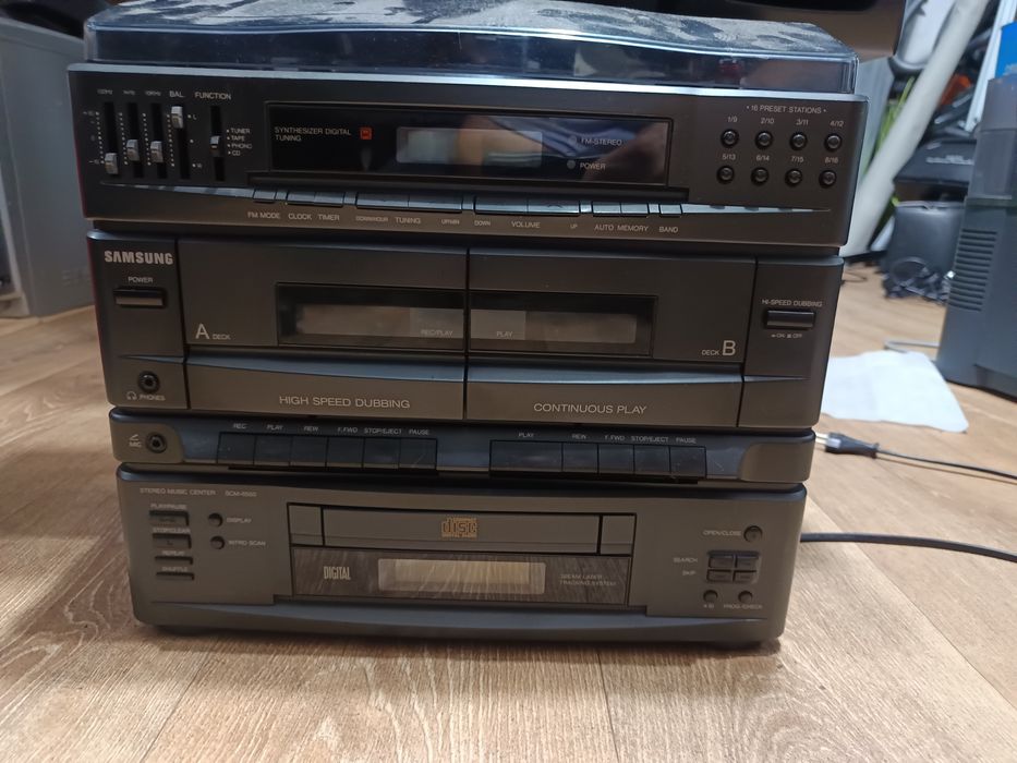 Combina samsung vintage si caserofon goodmans