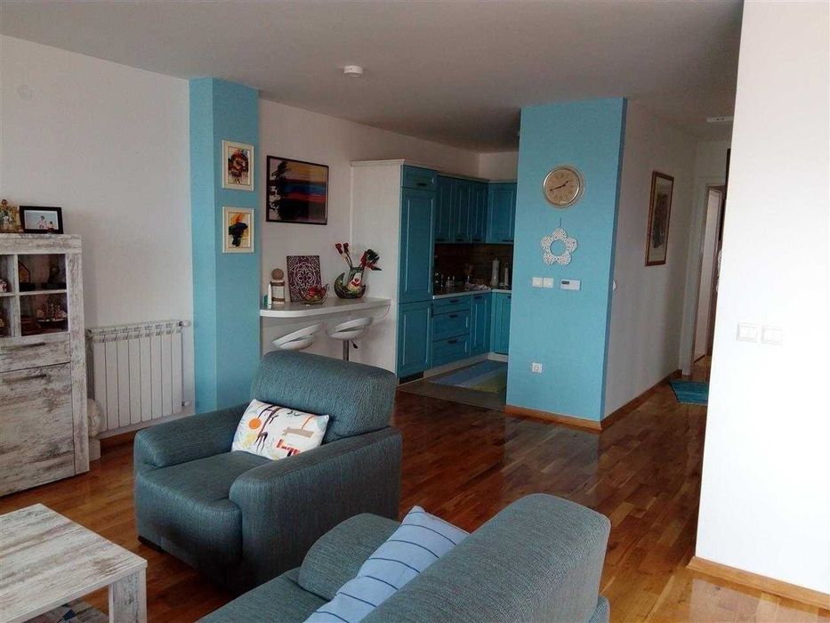 Дава се под наем Двустаен апартамент в Бургас, Възраждане - 54 кв.м за 188.7 € - Снимка #1