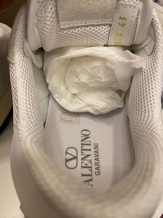 Valentino sneakers 40, 41 si 42 originali, full box, retail 790 euro