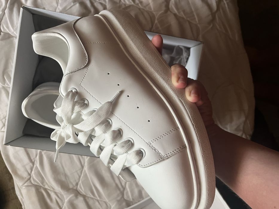 Alexander Mcqueen