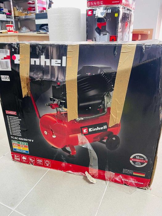 Compresor Einhell TC-AC 420/50/10 V, 2200 W, max 10 bari, rezervor 50l