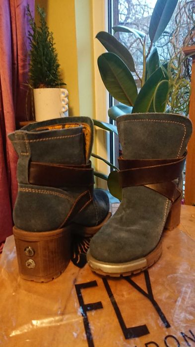 Botine cu toc gros Fly London, piele întoarsă, albastre, 35 + parfumel