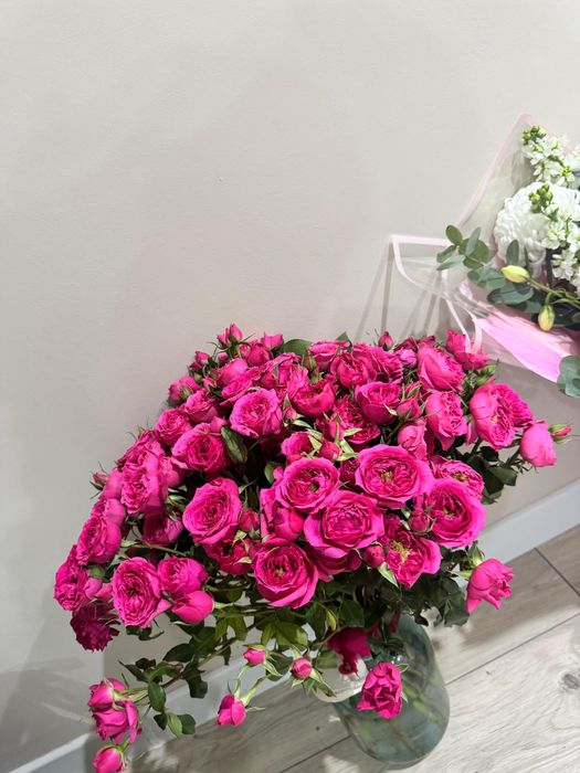 Спрей розы букет кустовые