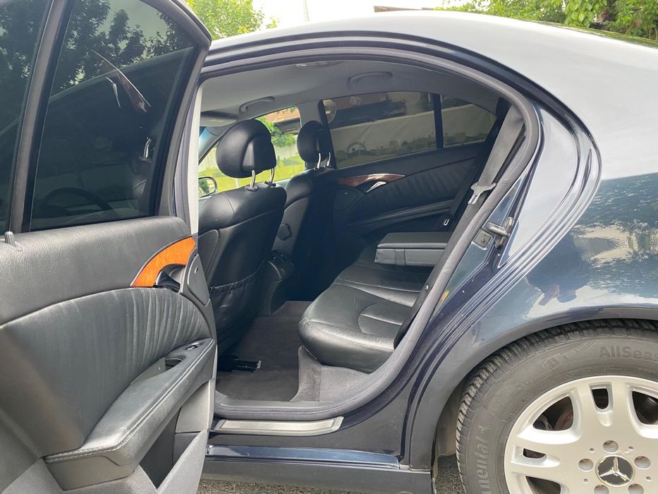 Mercedes-Benz E-Class E220 CDI an 2005 IN STARE  EXCELENTA IMPECABILA
