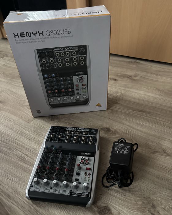 Mixer Audio Behringer