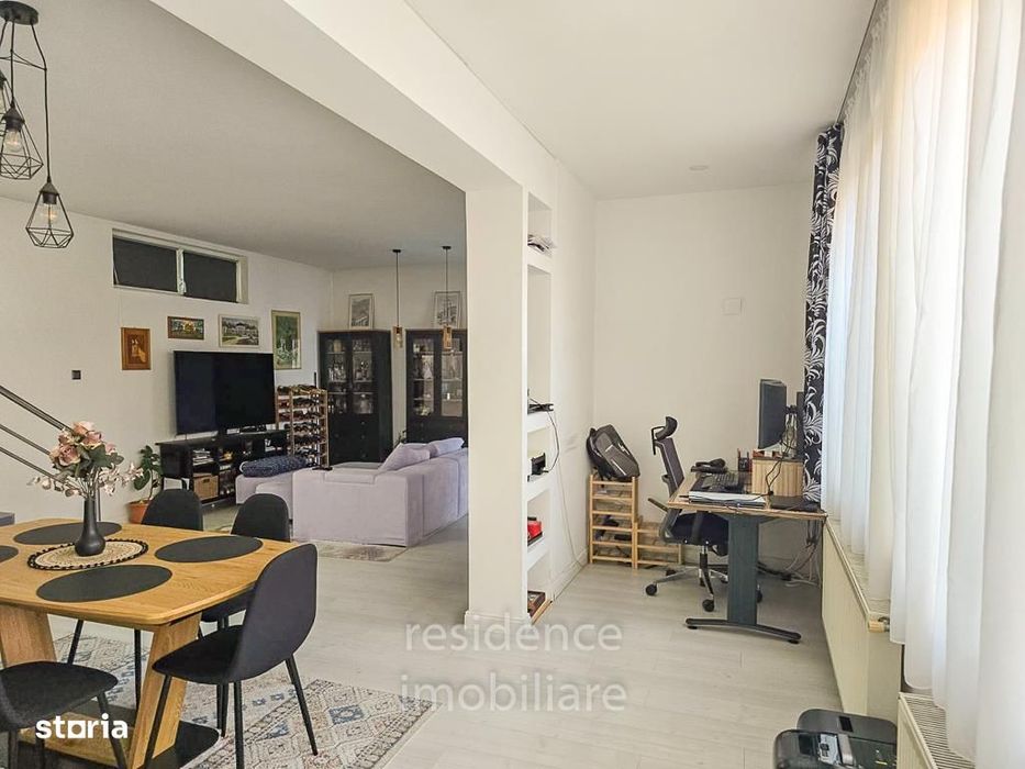 Casa 4 camere, Piata Cipariu, Central + Curte si Parcare — fotografia 1