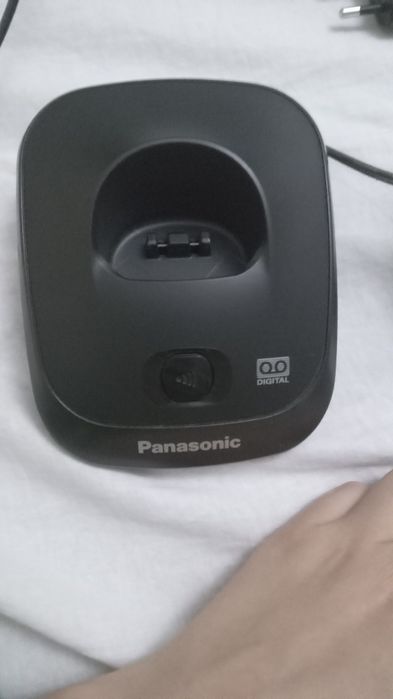 Продаётся домашний телефон