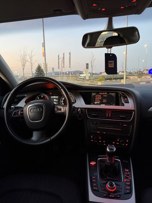 Vând Audi A4 2012 B8