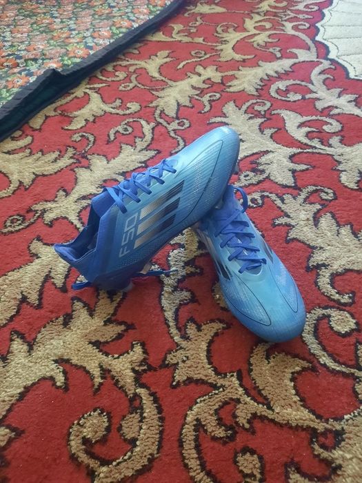 Butsa  razmer 40