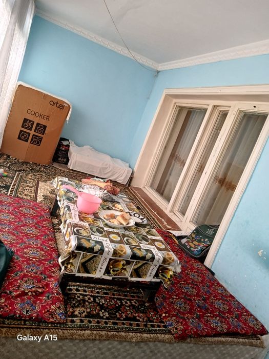 Shahrisabz 3 hona.Juda qulay lakatsiya.Yillar òtib buzilsa hamfoyda
