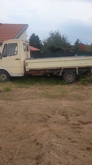 Товарен бус 3,5 т