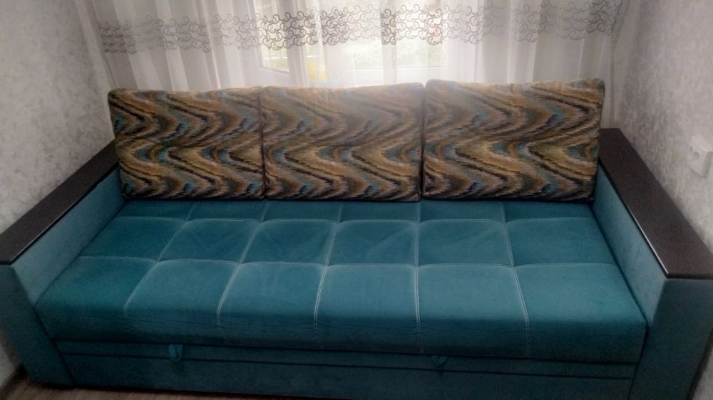 Продам диван в хорошем состоянии