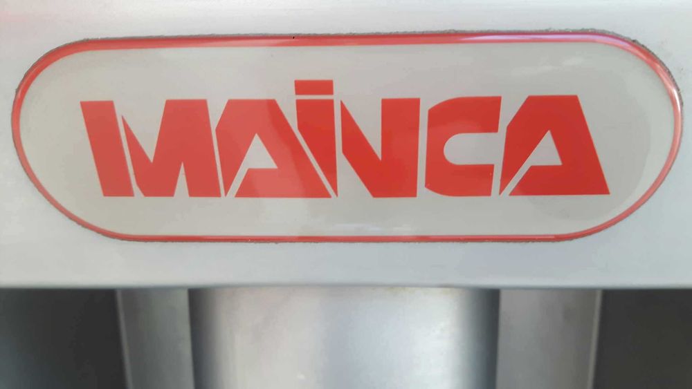 Професионална месомелачка - MAINCA
