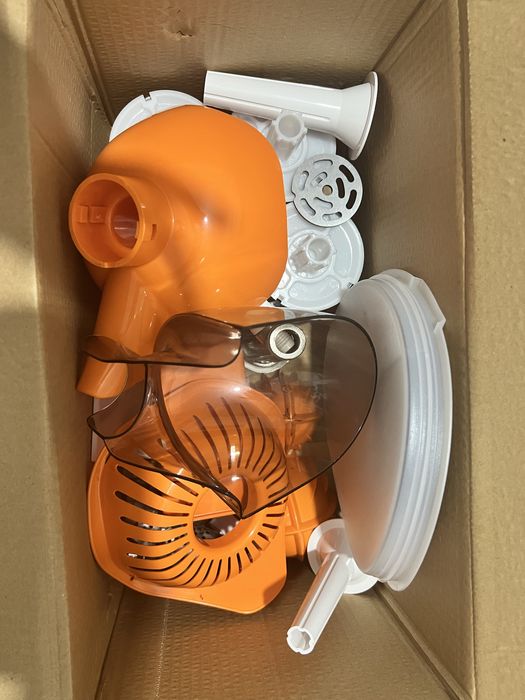 Продам электрическая мясорубка