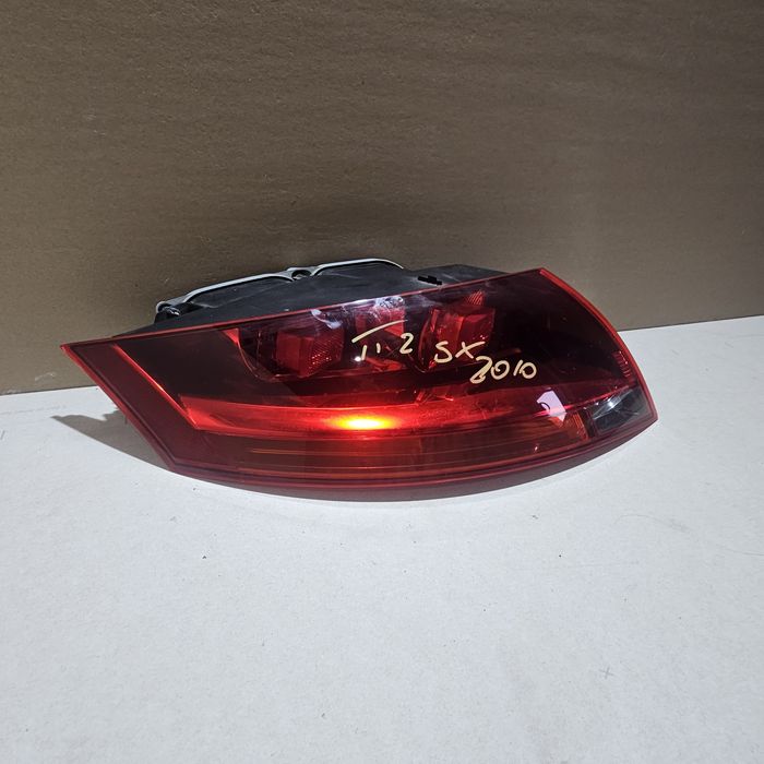 Ляв стоп за Audi TT / Ауди ТТ 2006-2014г 8J0945095