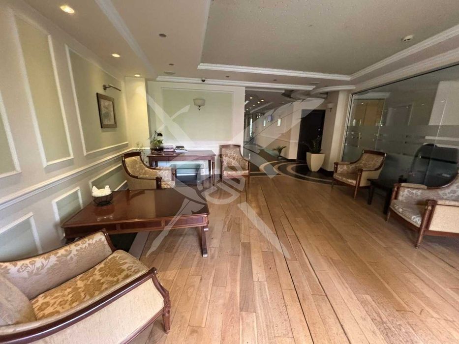 Продава се Двустаен апартамент в София, Борово - 65 кв.м за 3847 €/кв.м - Снимка #1