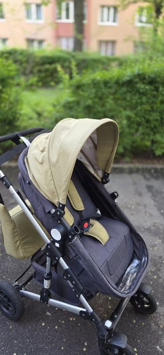 Carucior Coccolle 2 in 1 cu geanta
