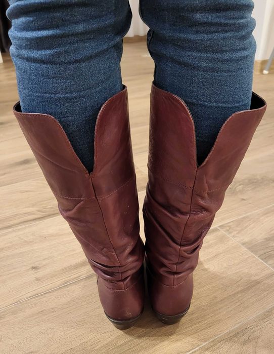 Cizme din piele pentru femei