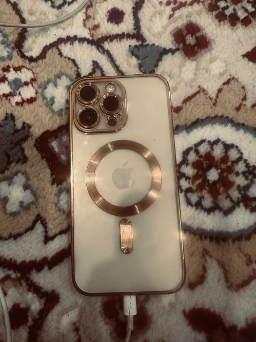 Продам айфон 14 про мах
