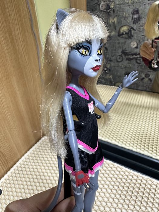 Продам куклу монстр хай!