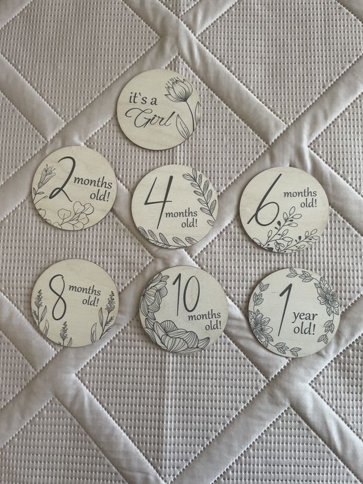 Карточки для фото до года.