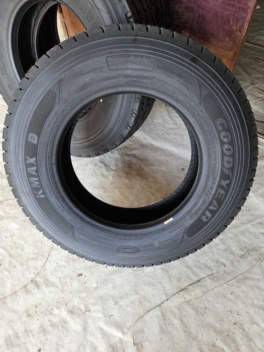 1 Нова гума 275/70R22.5 Goodyear KMax D 148/145M Germany 270eвро С ДДС